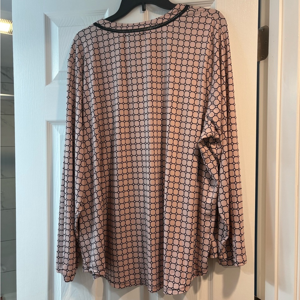 Liz Claiborne Blouse - Picture 2 of 4